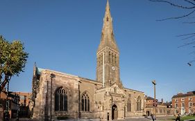 Luxury Apartment In The Heart Of Leicester With Parking
