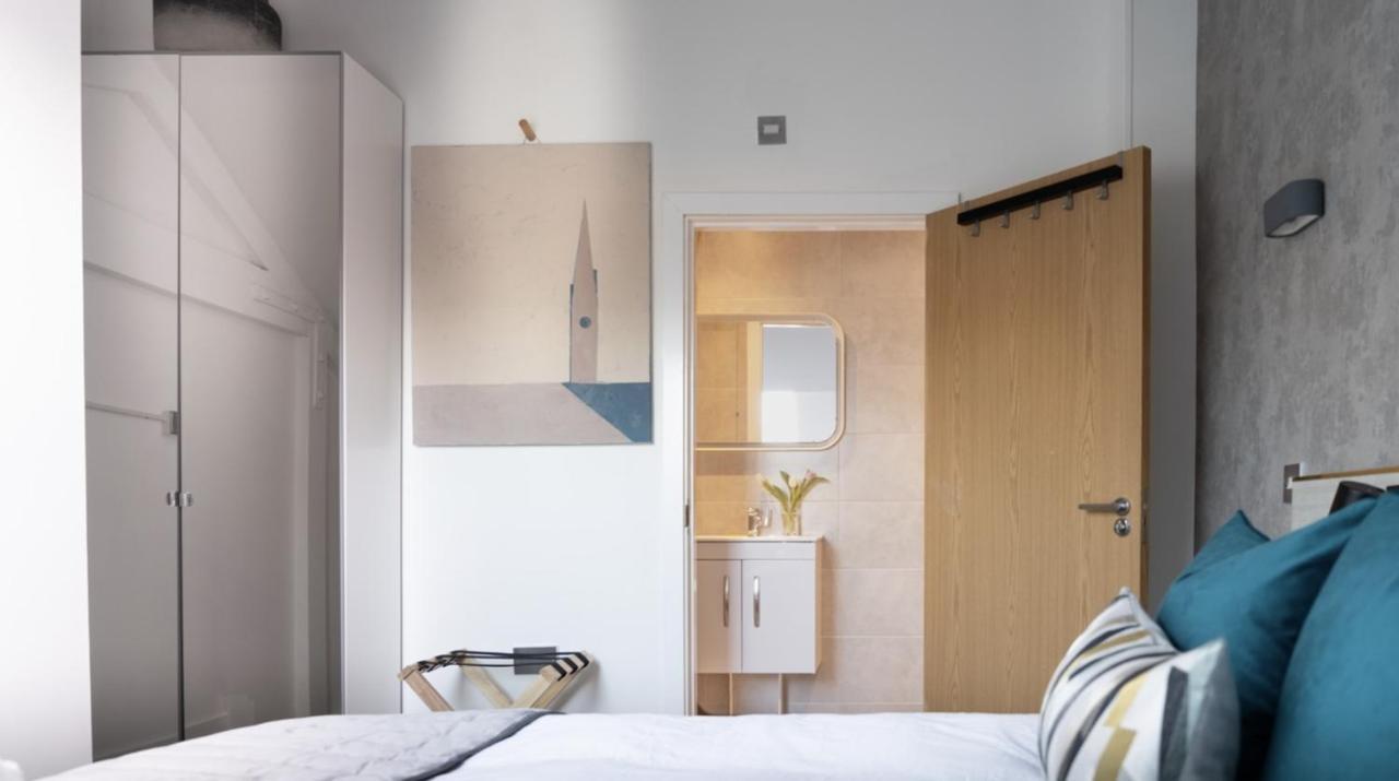 Luxury Apartment In The Heart Of Leicester With Parking Exterior photo