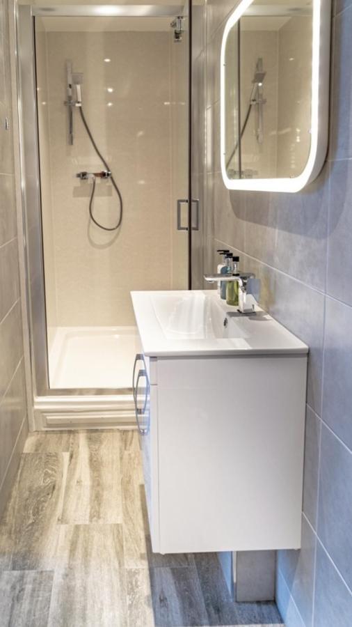 Luxury Apartment In The Heart Of Leicester With Parking Exterior photo