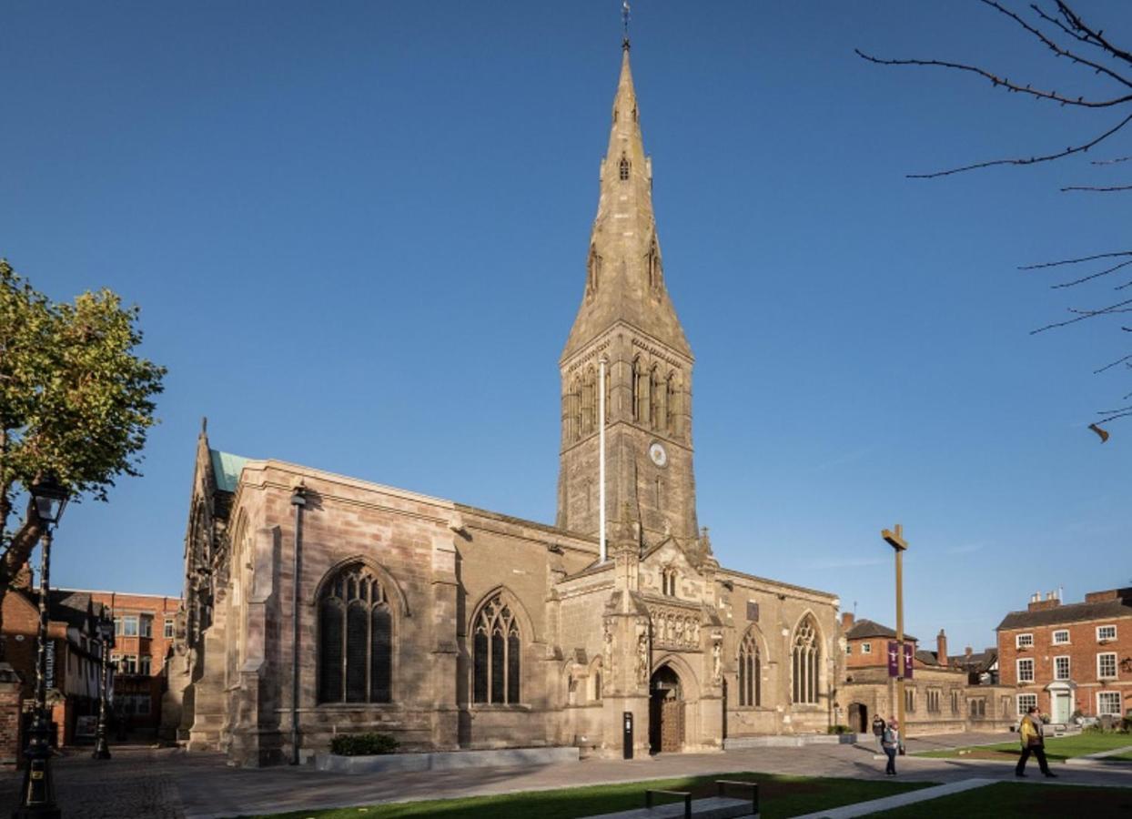 Luxury Apartment In The Heart Of Leicester With Parking Exterior photo